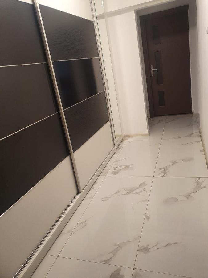 Apartament Lux ブカレスト エクステリア 写真